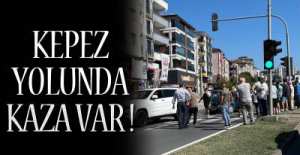 KIRMIZI IŞIKTA ARKADAN ÇARPTI !